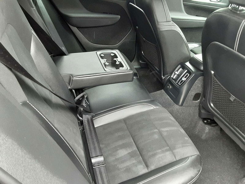 Volvo XC40 1.5 XC40 R-Design Pro T5 Recharge Auto 5dr 5dr Automatic 2025