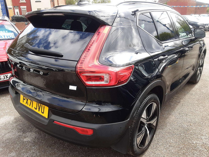 Volvo XC40 1.5 XC40 R-Design T4 Recharge Auto 5dr 5dr Automatic 2026