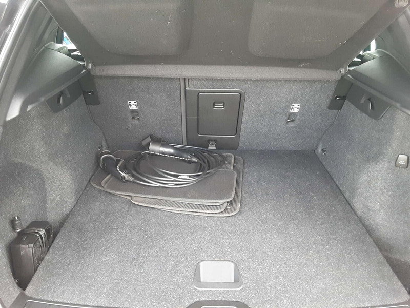Volvo XC40 1.5 XC40 R-Design T4 Recharge Auto 5dr 5dr Automatic 2026