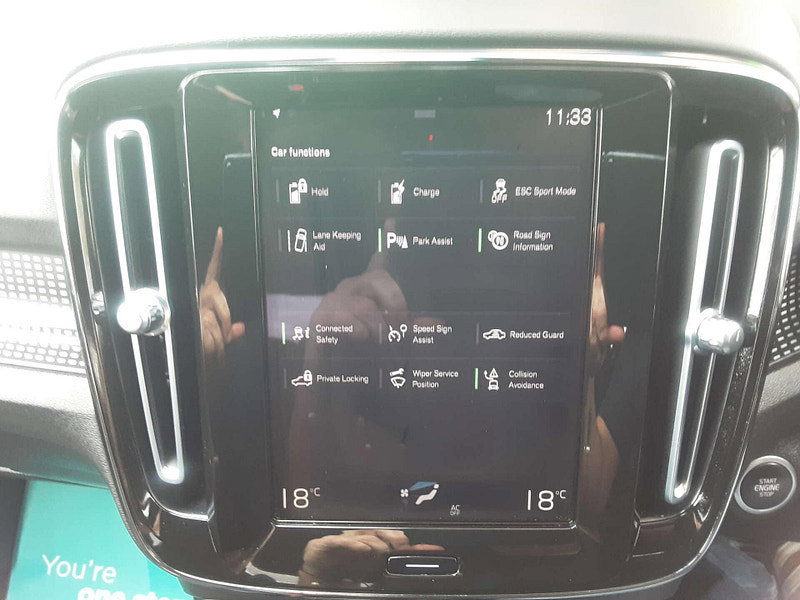 Volvo XC40 1.5 XC40 R-Design T4 Recharge Auto 5dr 5dr Automatic 2026
