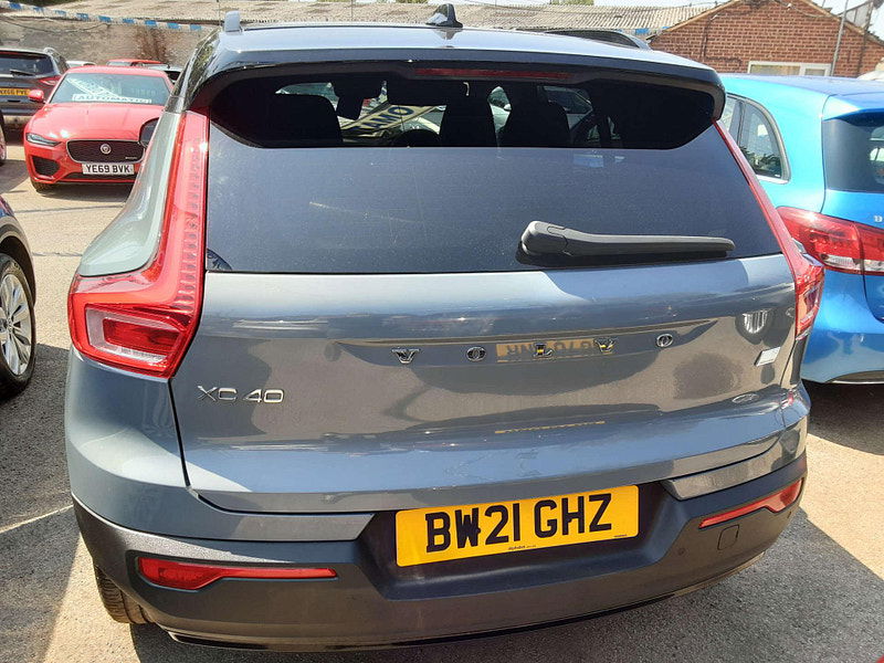 Volvo XC40 1.5 XC40 R-Design T4 Recharge Auto 5dr 5dr Automatic 2025