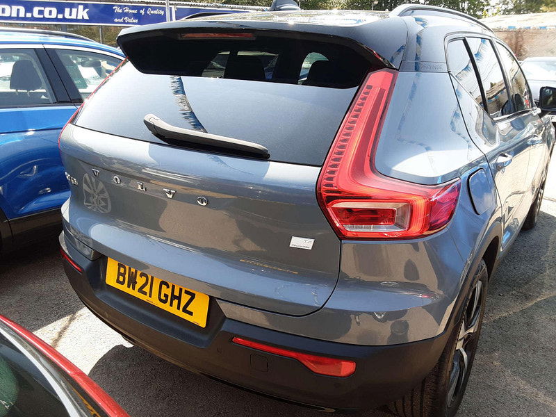 Volvo XC40 1.5 XC40 R-Design T4 Recharge Auto 5dr 5dr Automatic 2025