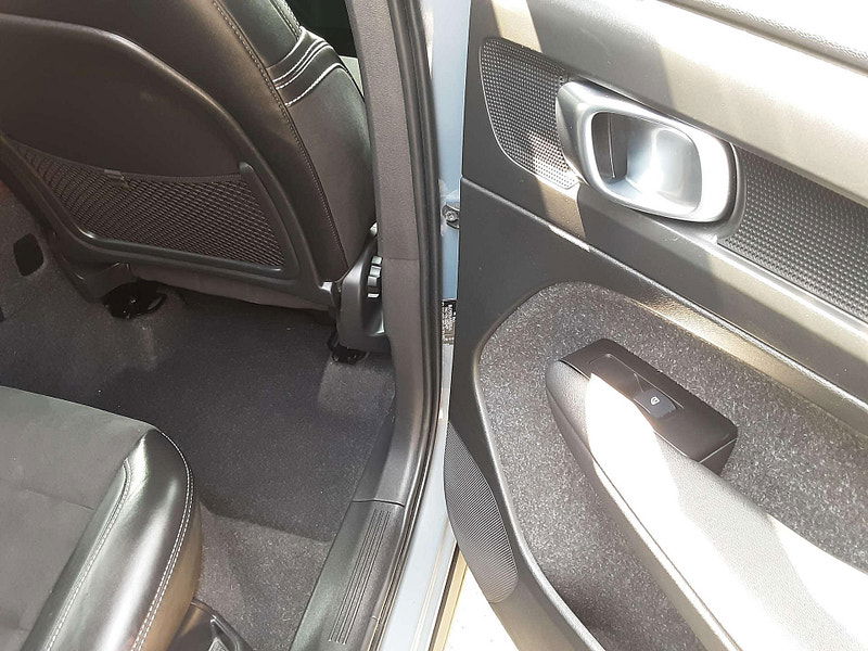 Volvo XC40 1.5 XC40 R-Design T4 Recharge Auto 5dr 5dr Automatic 2025