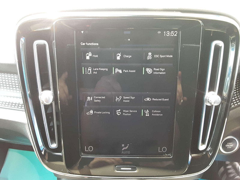 Volvo XC40 1.5 XC40 R-Design T4 Recharge Auto 5dr 5dr Automatic 2025