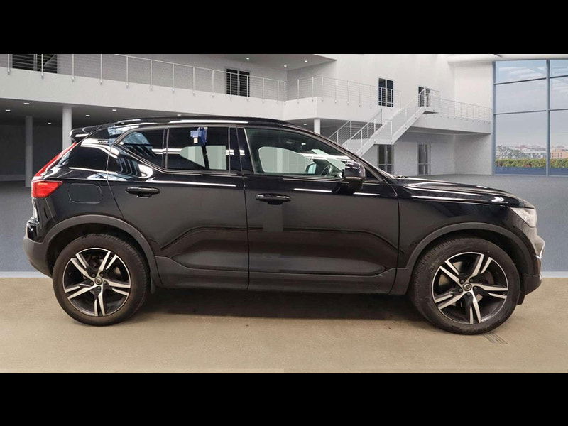 Volvo XC40 1.5 XC40 R-Design T4 Recharge Auto 5dr 5dr Automatic 2025