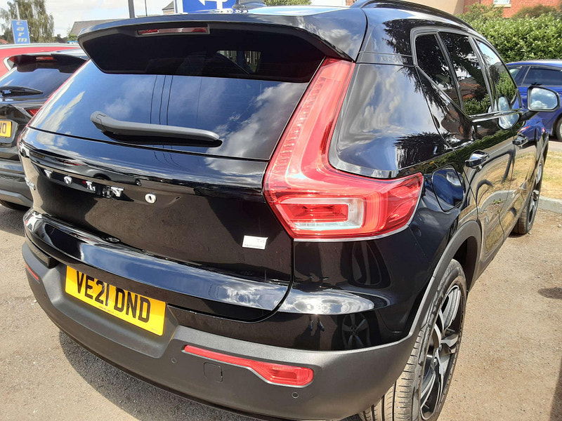 Volvo XC40 1.5 XC40 R-Design T4 Recharge Auto 5dr 5dr Automatic 2025