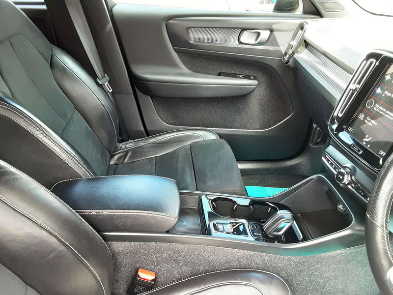 Volvo XC40 1.5 XC40 R-Design T4 Recharge Auto 5dr 5dr Automatic 2025