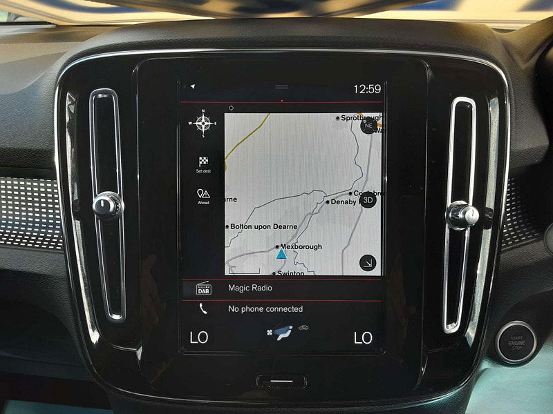 Volvo XC40 1.5 XC40 R-Design T4 Recharge Auto 5dr 5dr Automatic 2025