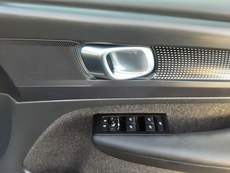 Volvo XC40 1.5 XC40 R-Design T4 Recharge Auto 5dr 5dr Automatic 2026