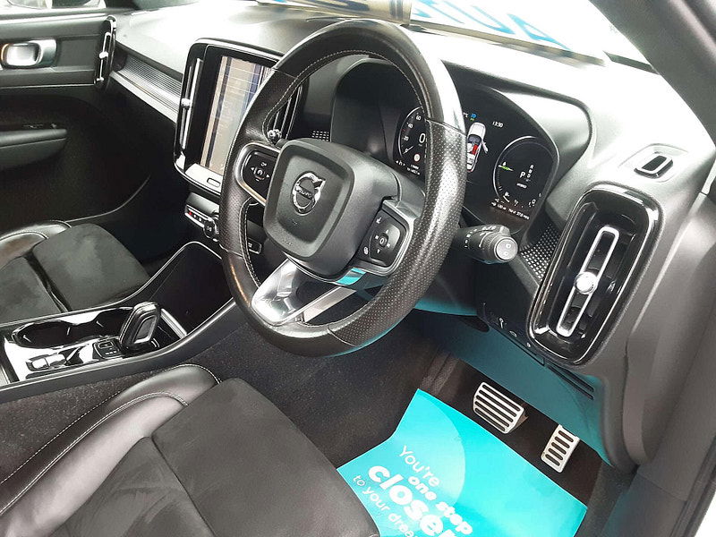 Volvo XC40 1.5 XC40 R-Design T4 Recharge Auto 5dr 5dr Automatic 2026