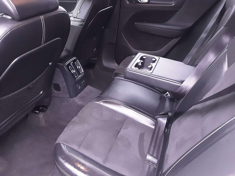 Volvo XC40 1.5 XC40 R-Design T4 Recharge Auto 5dr 5dr Automatic 2026