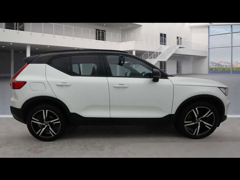 Volvo XC40 1.5 XC40 R-Design T4 Recharge Auto 5dr 5dr Automatic 2026