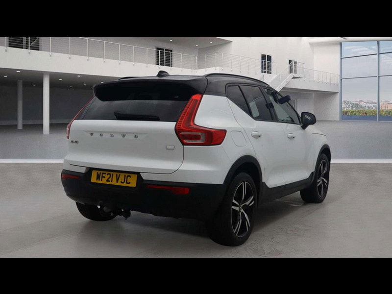 Volvo XC40 1.5 XC40 R-Design T4 Recharge Auto 5dr 5dr Automatic 2026