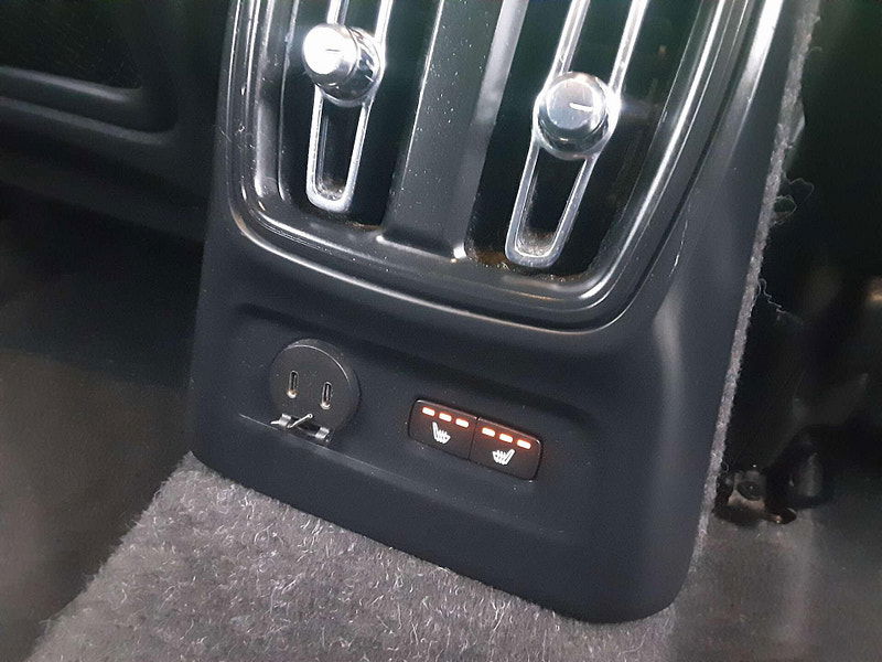 Volvo XC40 1.5 XC40 R-Design T4 Recharge Auto 5dr 5dr Automatic 2026