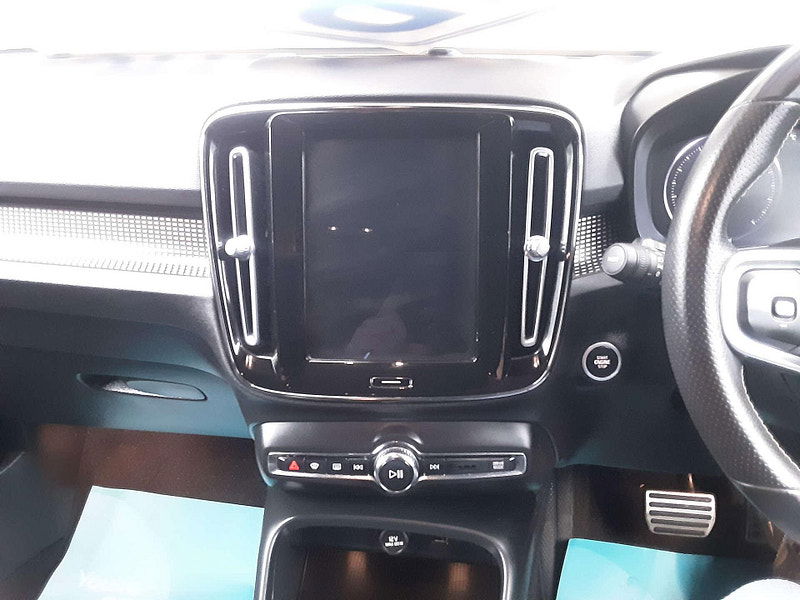 Volvo XC40 1.5 XC40 R-Design T4 Recharge Auto 5dr 5dr Automatic 2026