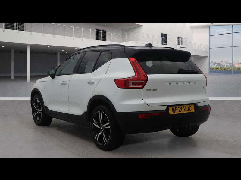 Volvo XC40 1.5 XC40 R-Design T4 Recharge Auto 5dr 5dr Automatic 2026