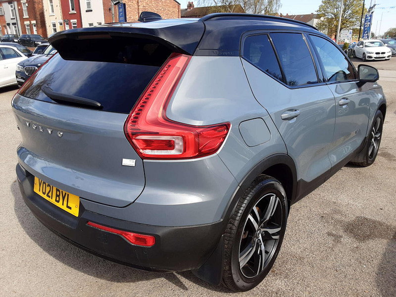 Volvo XC40 1.5 XC40 R-Design T5 Recharge Auto 5dr 5dr Automatic 2026