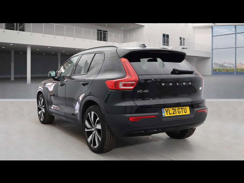 Volvo XC40 1.5 XC40 R-Design T5 Recharge Auto 5dr 5dr Automatic 2025