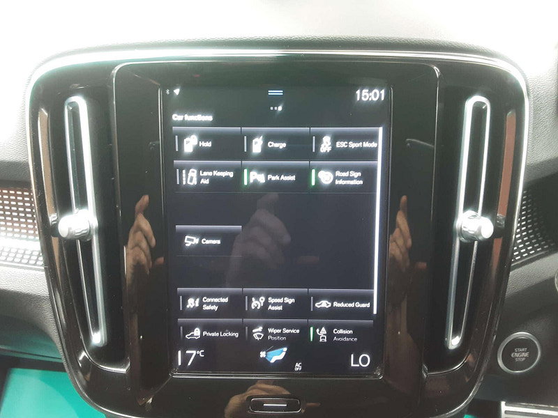 Volvo XC40 1.5 XC40 R-Design T5 Recharge Auto 5dr 5dr Automatic 2026