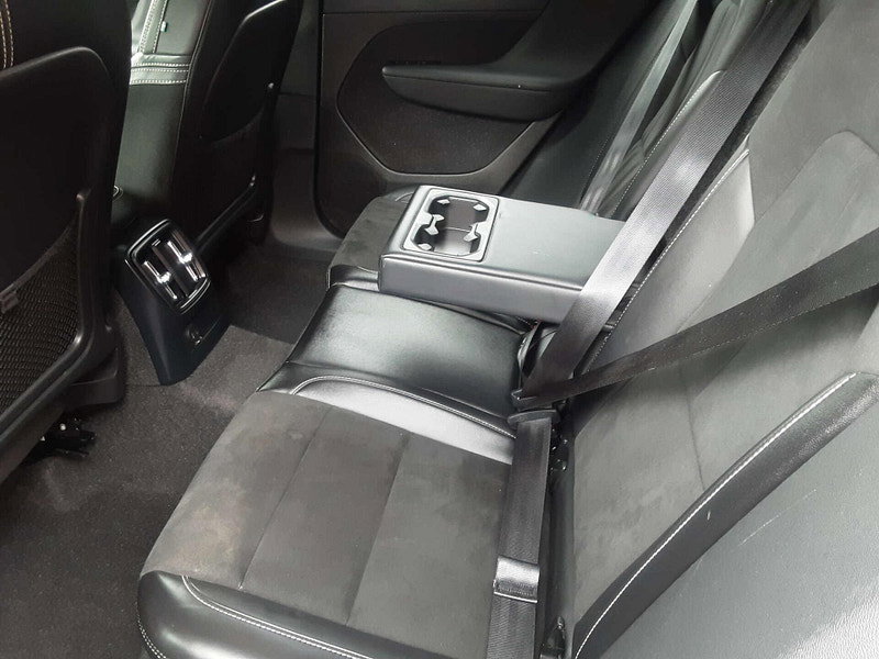 Volvo XC40 1.5 XC40 R-Design T5 Recharge Auto 5dr 5dr Automatic 2026