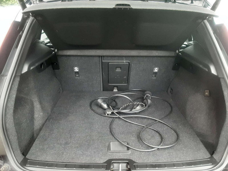 Volvo XC40 1.5 XC40 R-Design T5 Recharge Auto 5dr 5dr Automatic 2026