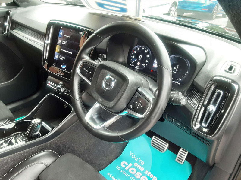 Volvo XC40 1.5 XC40 R-Design T5 Recharge Auto 5dr 5dr Automatic 2025