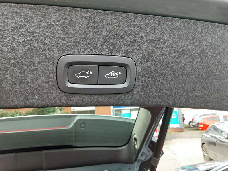 Volvo XC40 1.5 XC40 + T4 Recharge Auto 5dr 5dr Automatic 2026