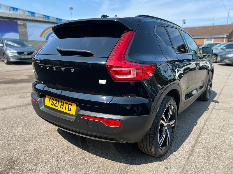 Volvo XC40 1.5h T5 Twin Engine Recharge 10.7kWh R-Design Auto Euro 6 (s/s) 5dr 5dr Automatic 2025