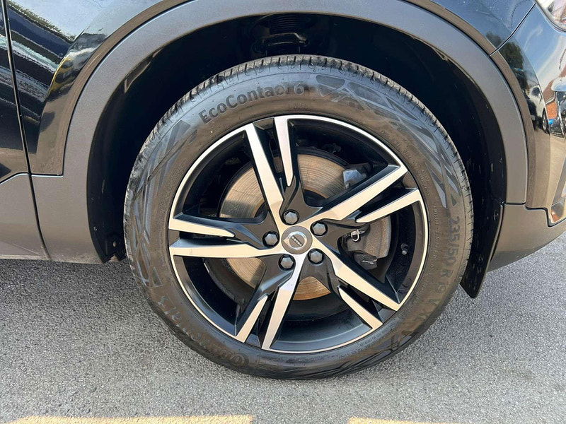 Volvo XC40 1.5h T5 Twin Engine Recharge 10.7kWh R-Design Auto Euro 6 (s/s) 5dr 5dr Automatic 2025