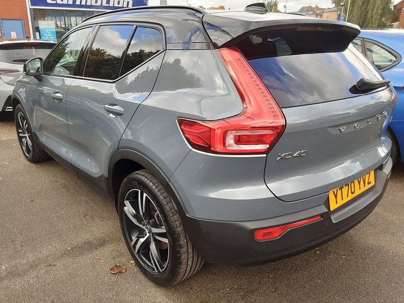 Volvo XC40 1.5h T5 Twin Engine Recharge 10.7kWh R-Design Auto Euro 6 (s/s) 5dr 5dr Automatic 2024