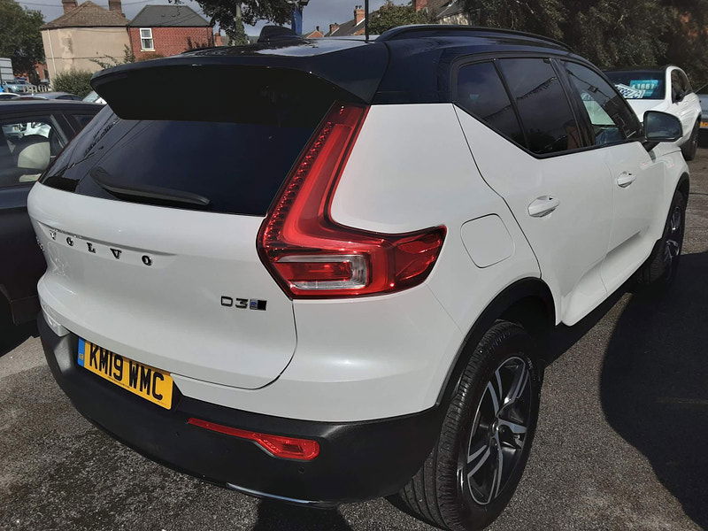 Volvo XC40 2.0 D3 R-Design Auto AWD Euro 6 (s/s) 5dr 5dr Automatic 2024