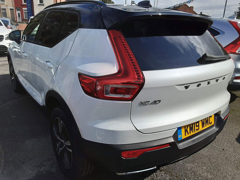 Volvo XC40 2.0 D3 R-Design Auto AWD Euro 6 (s/s) 5dr 5dr Automatic 2024