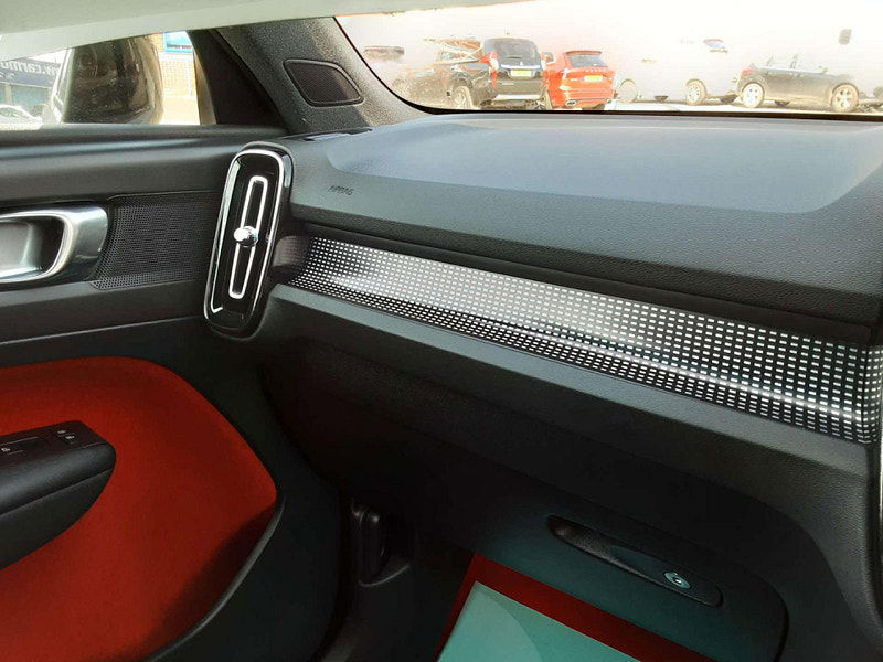 Volvo XC40 2.0 D3 R-Design Euro 6 (s/s) 5dr 5dr Manual 2025