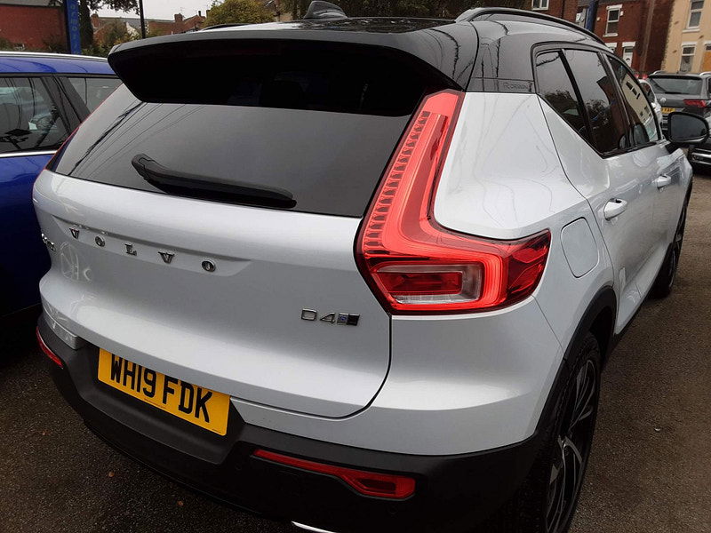 Volvo XC40 2.0 D4 R-Design Pro Auto AWD Euro 6 (s/s) 5dr 5dr Automatic 2024