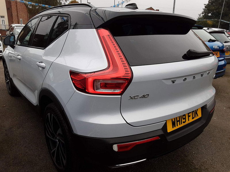 Volvo XC40 2.0 D4 R-Design Pro Auto AWD Euro 6 (s/s) 5dr 5dr Automatic 2024