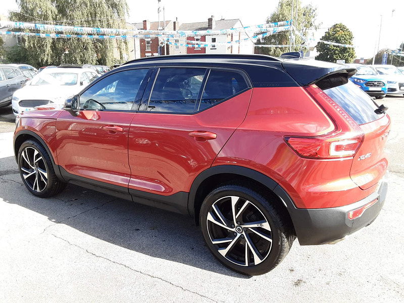 Volvo XC40 2.0 T4 R-Design Pro Auto AWD Euro 6 (s/s) 5dr 5dr Automatic 2024