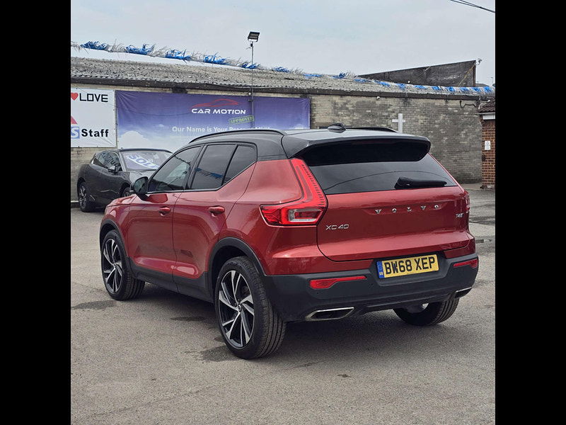 Volvo XC40 2.0 T4 R-Design Pro Auto AWD Euro 6 (s/s) 5dr 5dr Automatic 2025
