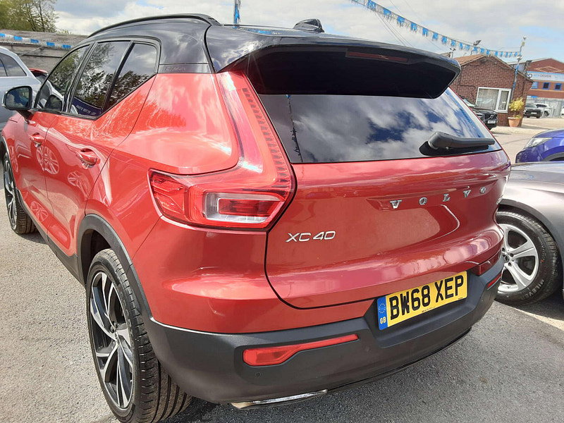 Volvo XC40 2.0 T4 R-Design Pro Auto AWD Euro 6 (s/s) 5dr 5dr Automatic 2026