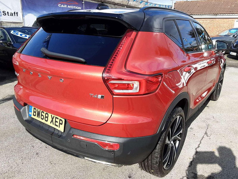 Volvo XC40 2.0 T4 R-Design Pro Auto AWD Euro 6 (s/s) 5dr 5dr Automatic 2025