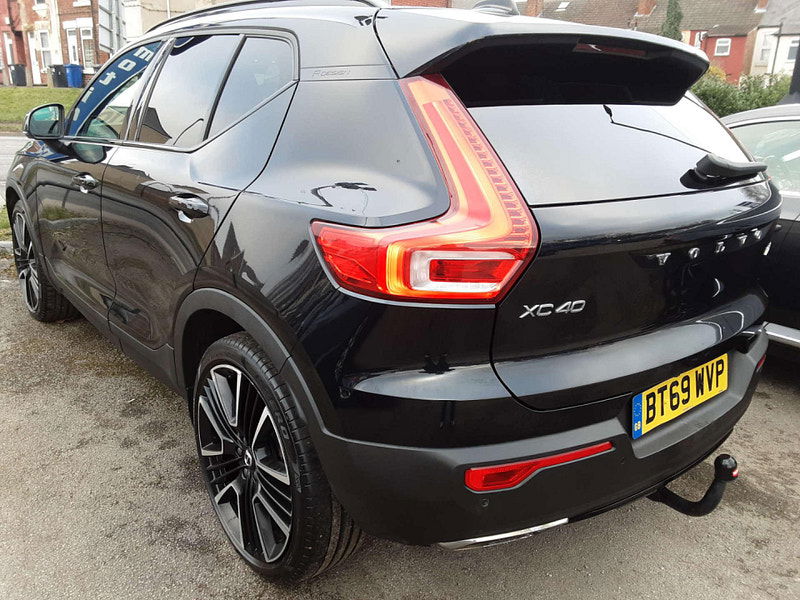 Volvo XC40 2.0 T5 R-Design Pro Auto AWD Euro 6 (s/s) 5dr 5dr Automatic 2025