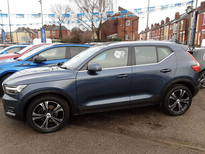 Volvo XC40 2.0 XC40 Inscription Pro D4 AWD Auto 4WD 5dr 5dr Automatic 2026