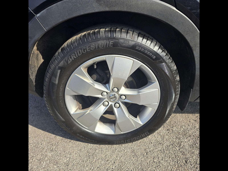 Volvo XC40 2.0 XC40 Momentum D3 Auto 5dr 5dr Automatic 2025