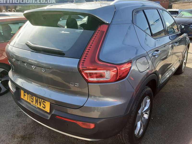 Volvo XC40 2.0 XC40 Momentum Pro D3 Auto 5dr 5dr Automatic 2026
