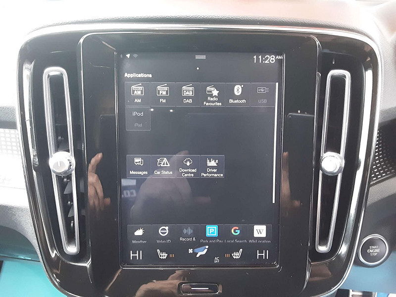 Volvo XC40 2.0 XC40 R-Design Pro D3 Auto 5dr 5dr Automatic 2025