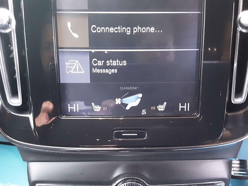 Volvo XC40 2.0 XC40 R-Design Pro D3 Auto 5dr 5dr Automatic 2025