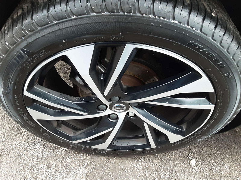 Volvo XC40 2.0 XC40 R-Design Pro D3 Auto 5dr 5dr Automatic 2025