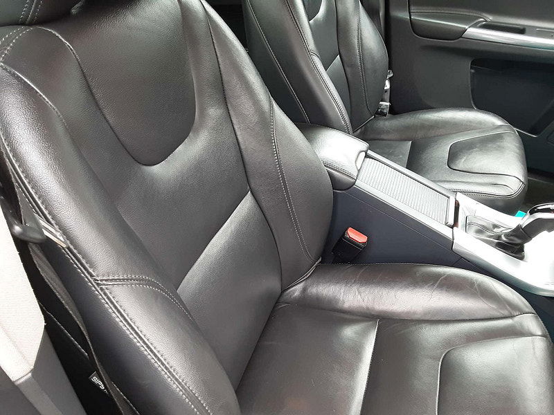 Volvo XC60 2.0 D4 SE Nav Auto Euro 6 (s/s) 5dr 5dr Automatic 2026