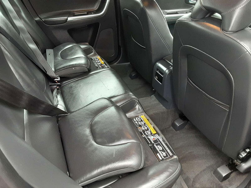 Volvo XC60 2.0 D4 SE Nav Auto Euro 6 (s/s) 5dr 5dr Automatic 2026