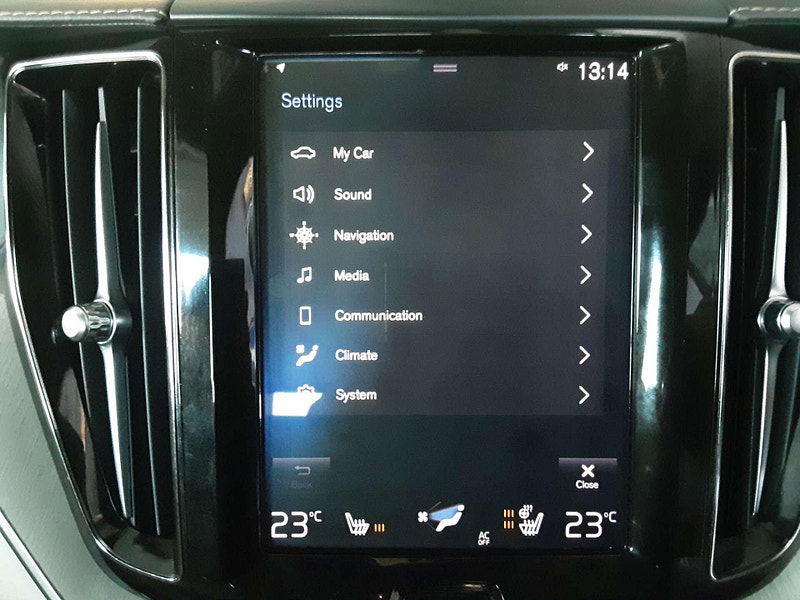 Volvo XC60 2.0 XC60 Inscription Pro T8 PHEV AWD Auto 4WD 5dr 5dr Automatic 2026