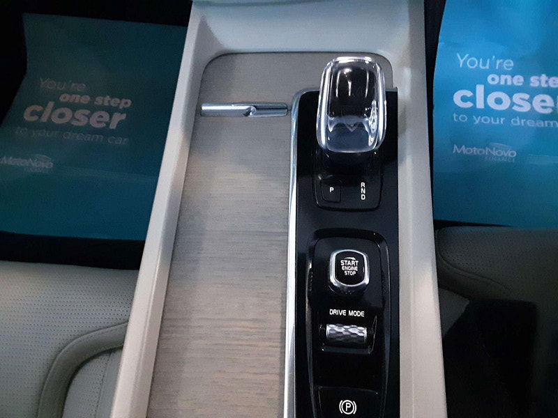 Volvo XC60 2.0 XC60 Inscription Pro T8 PHEV AWD Auto 4WD 5dr 5dr Automatic 2025